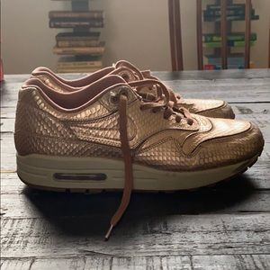Air Max 1 Rose Gold Python